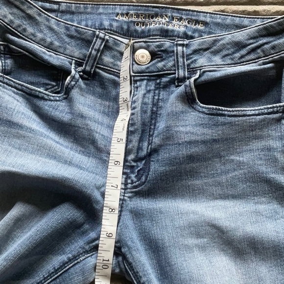 All jeans 2/$20🫦!American Eagle high rise Artist super stretch flare sz 6. EUC - Picture 10 of 14